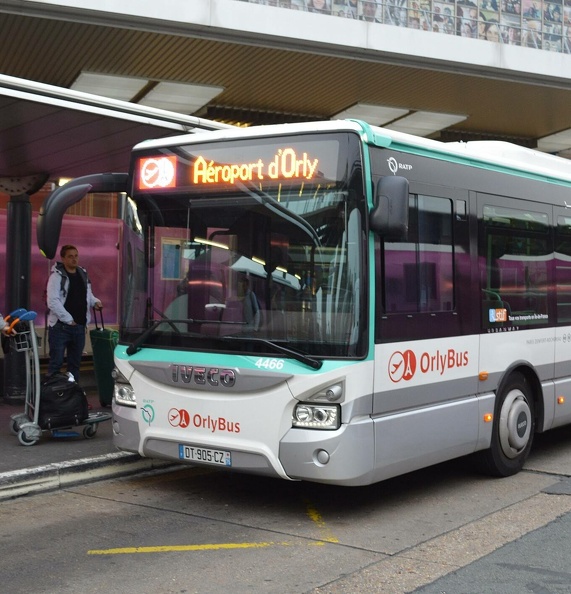 orly bus 474090689 8895410063911325 2552399517861656615 n