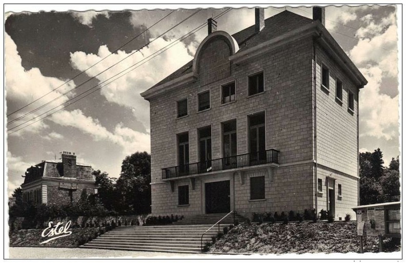 bures_106_la_mairie.jpg