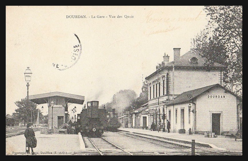 dourdan 122 001a