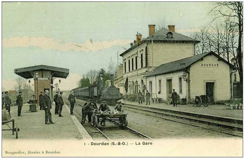 dourdan 122 008