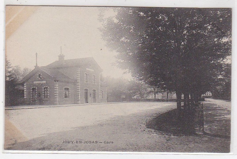jouy_en_josas_201_001b.jpg