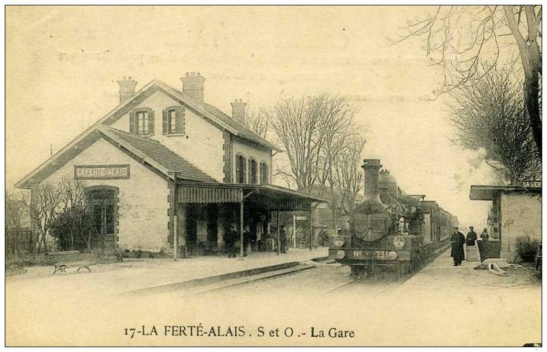 la_ferte_alais_506_001.jpg