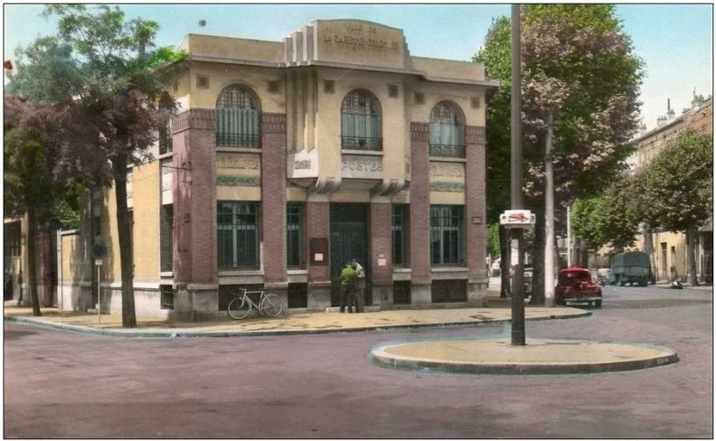 la garenne la poste 046 001