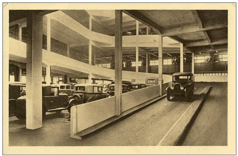 la garenne peugeot 124 030