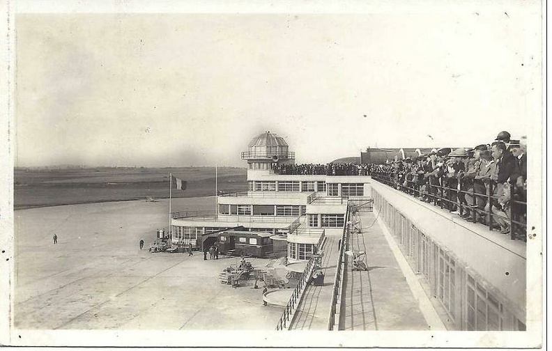 le bourget 101 011