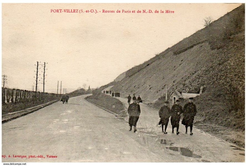 port villez 705 004