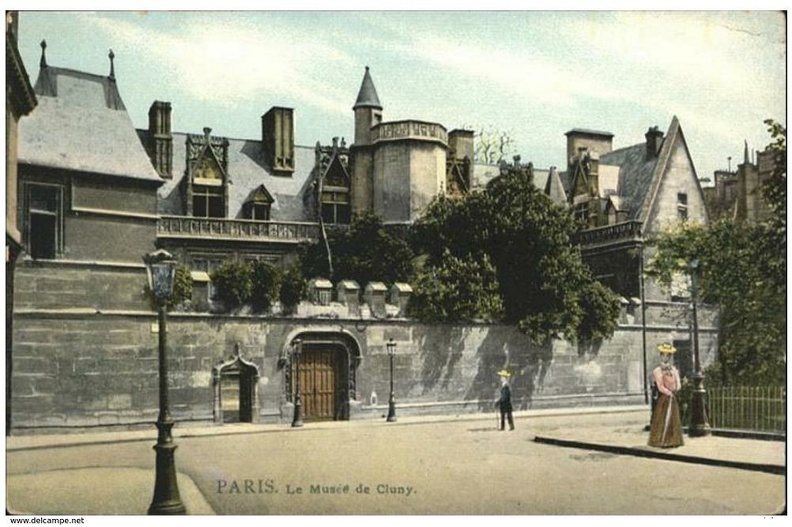 cluny entree du musee 299 003