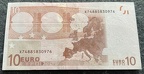 10 euro X74885830976