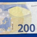 200 euro EA4979104966