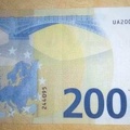 200 euro UA2004244095