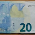20 euro UA7798256841