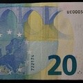 20 euro UC0005722174