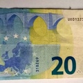 20 euro UE0132318269