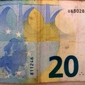 20 euro UE3028811246