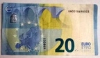 20 euro UN0018698003