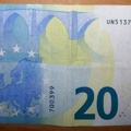 20 euro UN5137700399