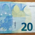 20 euro US2094148083