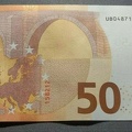 50 euro UB0487158212