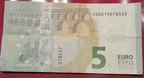 5 euro UE0219078557