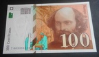 100f T009394388