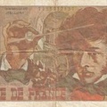 10f Q285 932537