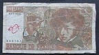 10f Q302 806585