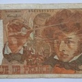 10f V186 55872