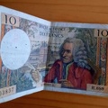 10f H689 83857