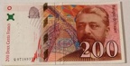 200f Q071695747