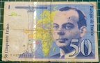 50f T037484498