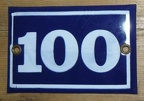plaque 100 002