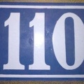 plaque 110 001
