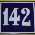 plaque 142 002