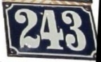 plaque 243 002