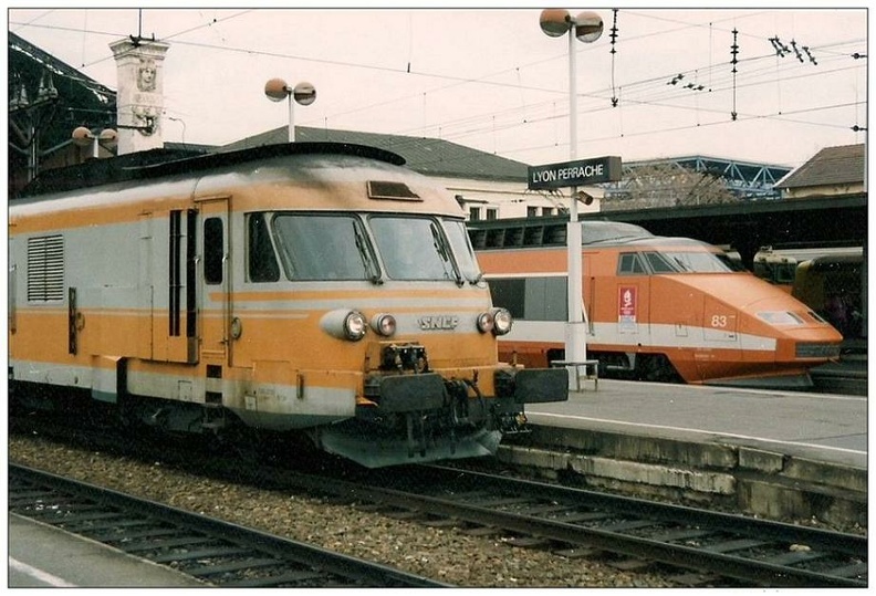 lyon perrache RTG et TGV PSE 18 10 1991