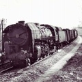 Train RA impair entre Vitre et Les Lacs 141R 1300 1964 photo laforgerie