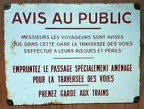 plaque traverser trains 130330