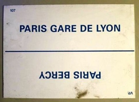 plaque_paris_bercy_paris_gare_de_lyon.jpg