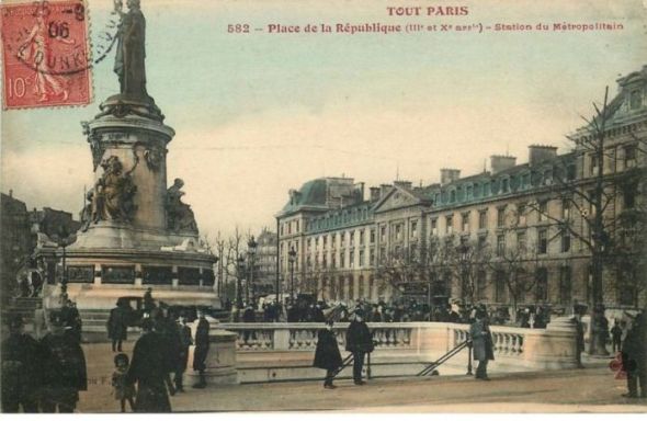 republique 885 entree cote statue 141 003