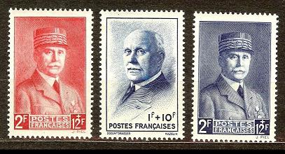 petain_3_timbres.jpg