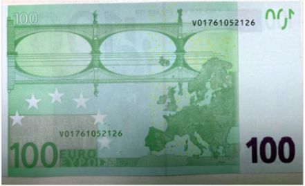 100 euro V01761052126