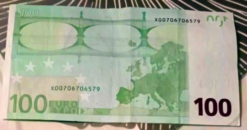 100 euro X00706706579