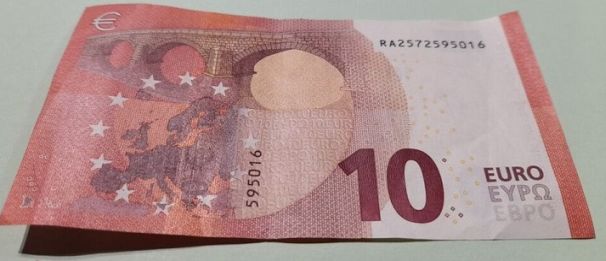 10 euro RA2572595016