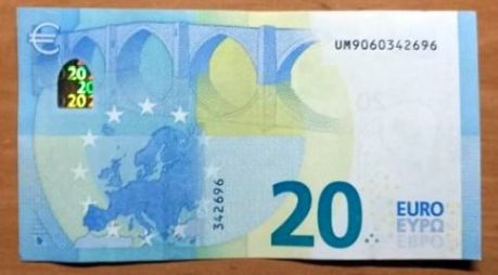 20 euro UM9060342696