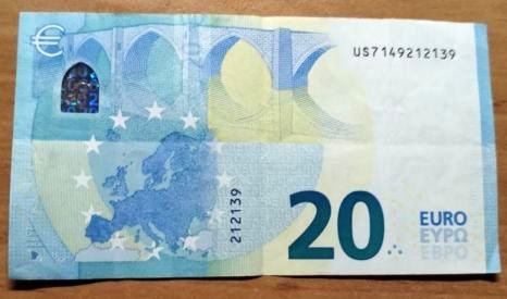 20 euro US7149212139
