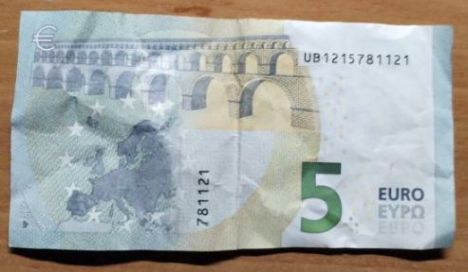 5 euro UB1215781121