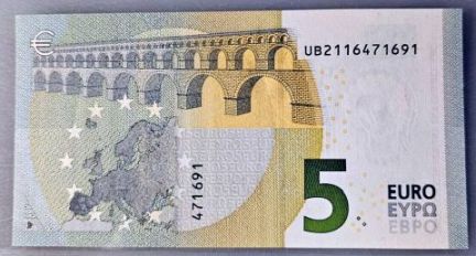 5 euro UB2116471691