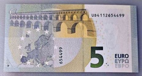 5 euro UD4112654499