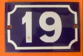 plaque 019 027