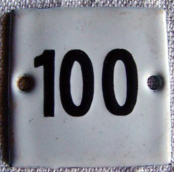 plaque 100 041